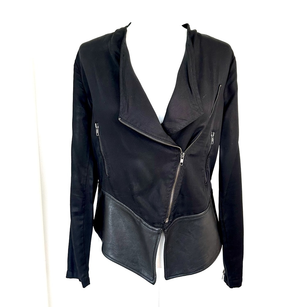 DAKOTA COLLECTIVE Black Moto Jacket with leather